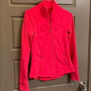 LULULEMON DEFINE JACKET😍😍😍